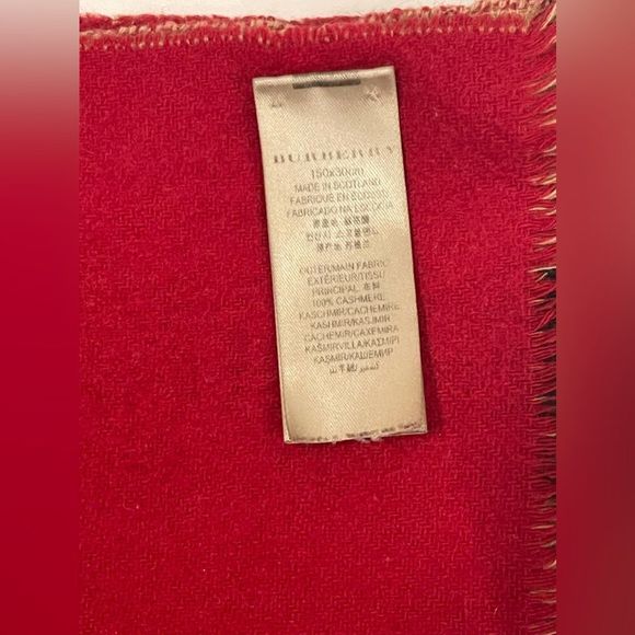 ❌SOLD❌BURBERRY Cashmere Reversible Giant Check Scarf - Picture 11 of 11